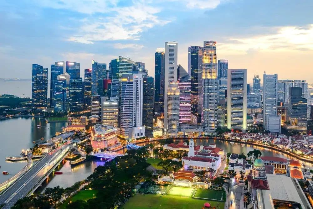 BCC-2025-EXPLORER-SINGAPORE-BUCKET_LIST-HEADER-MOBILE